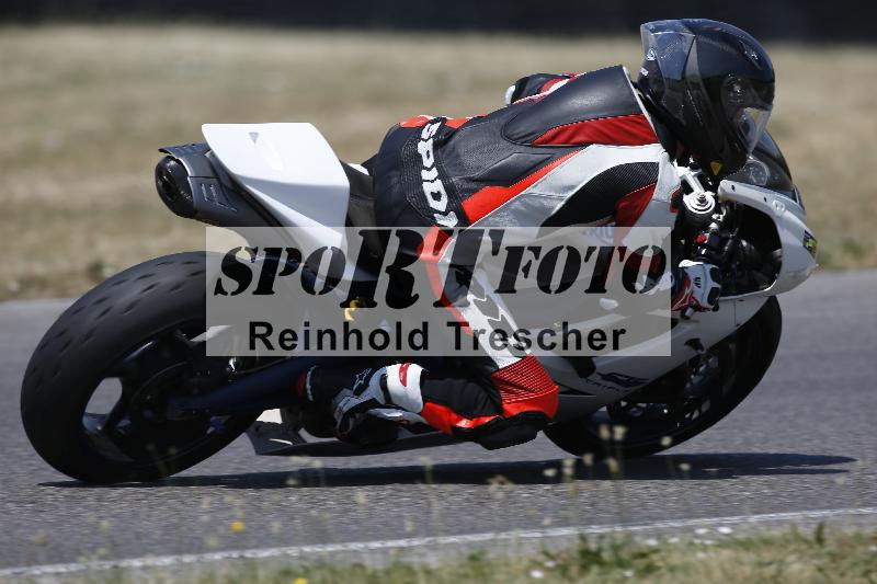 /Archiv-2023/31 07.06.2023 Speer Racing ADR/Gruppe gelb/backside
